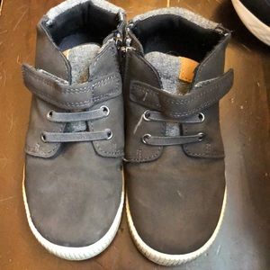 Boys boot sneakers